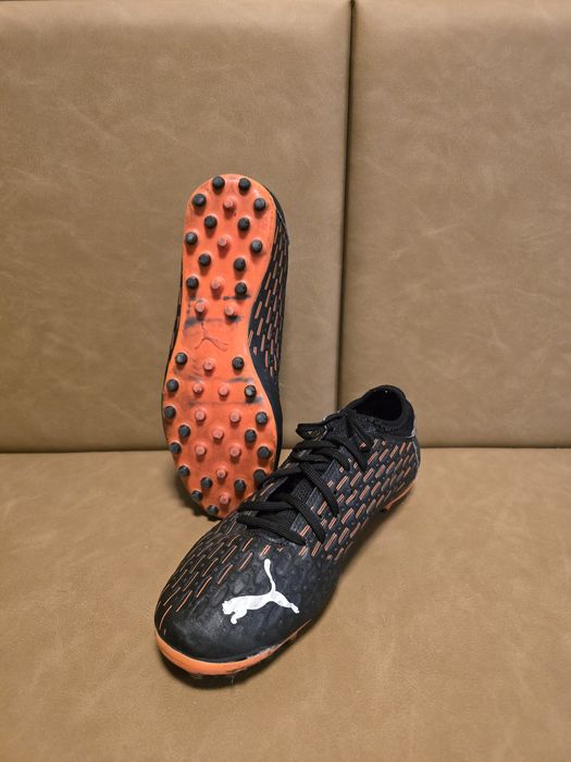 Маратонки Puma -футбол