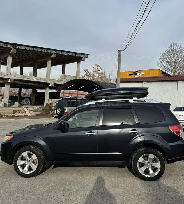 Продаю машину Subaru Forester