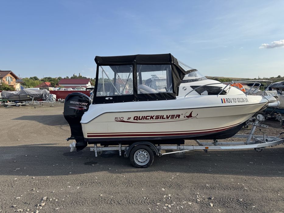 Barca cabinata QUICKSILVER 510 CABIN