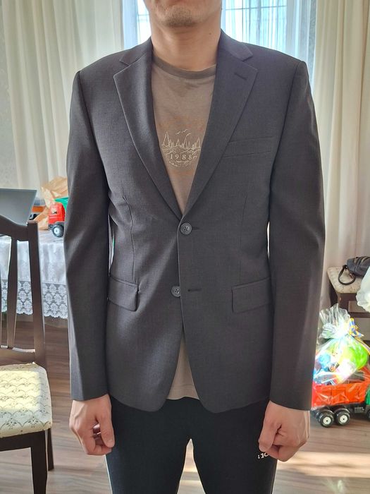 Пиджак мужской серый