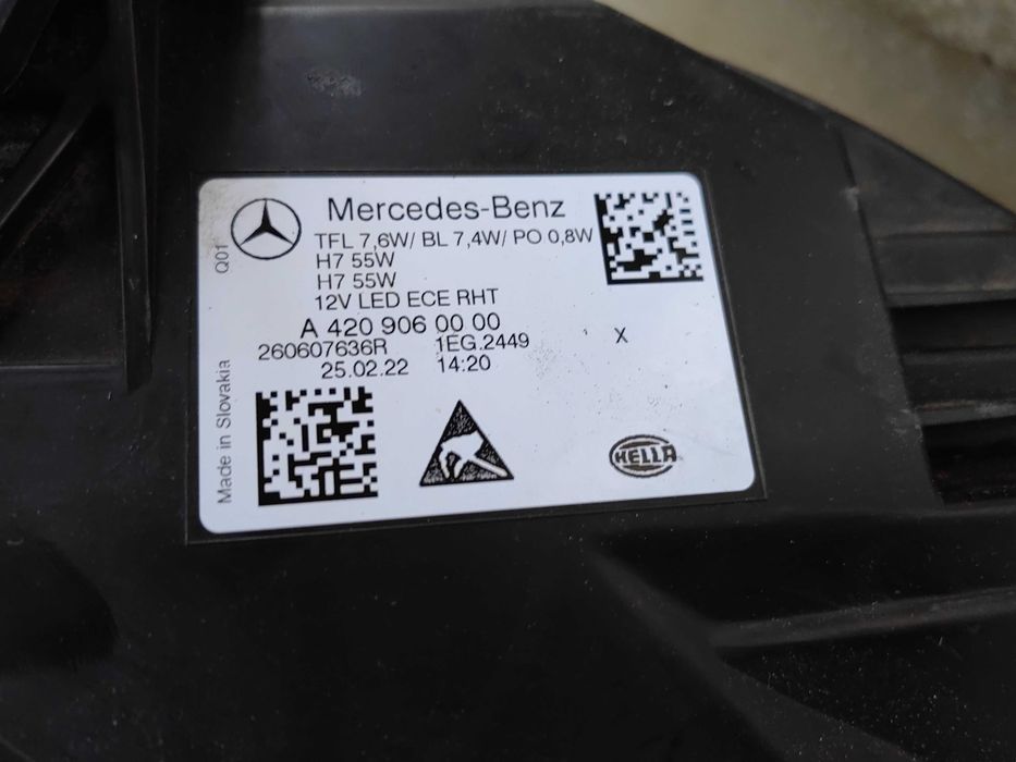 Фар Mercedes Citan W420 LED ляв / Фар Mercedes T-Classa / Фар Цитан