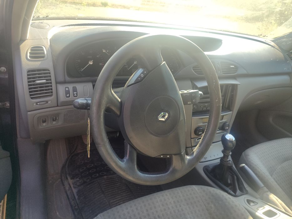 Рено Лагуна 1.9 дци/120 к.с на части