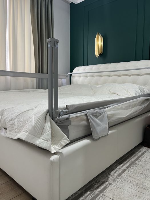 Продаётся кровать с матрасом, 200×180