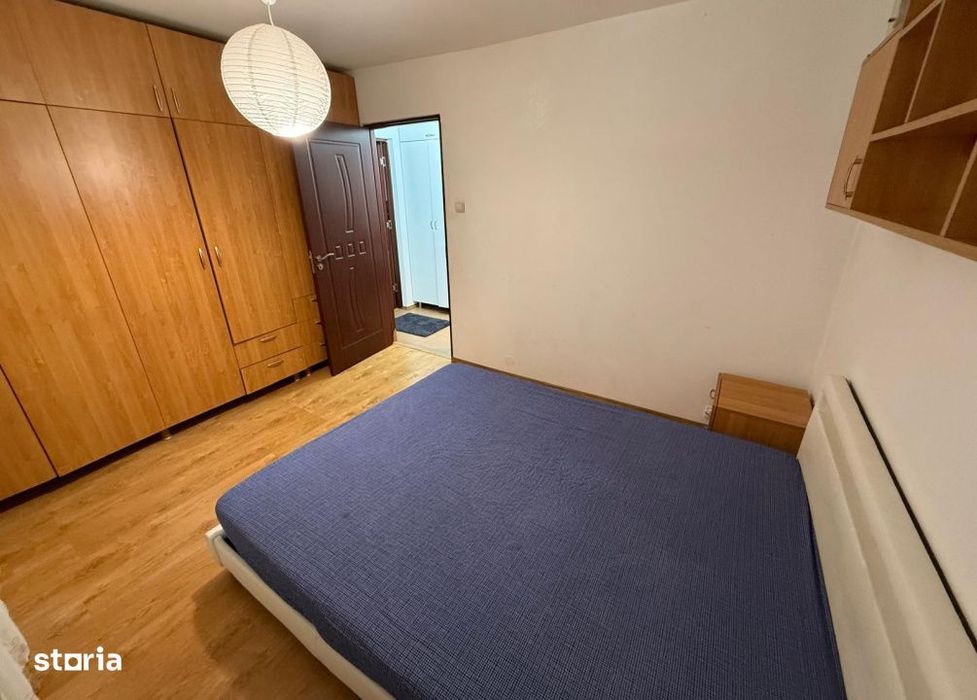 Apartament de vanzare, semidecomandat, 3 camere, et 1, Brazda