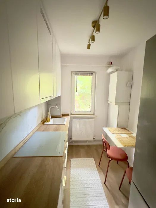 Apartament 2  Camere ,Semidecomandat ,Complet Renovat