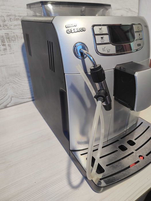 ГАРАНЦИЯ ! Saeco Intelia / Кафеавтомат - робот / Капучинатор