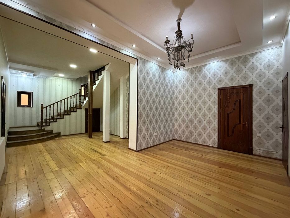 Двухэтажный 7 комнатный дом, Участок 6 соток, Тузель махалля Чинор.