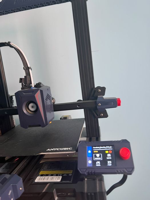 Imprimanta 3d  anycubic kobra 2 neo folosita foarte putin