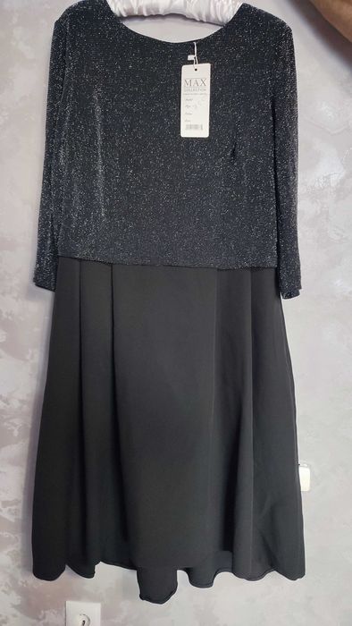 Продам новое платье