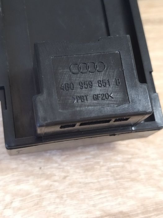 Кнопки регулировка зеркал Ауди а6с5