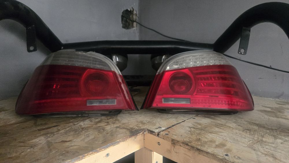 Продам задние фары бмв е60 оригинал