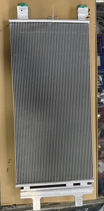 Радиатор кондиционера Tracker 2