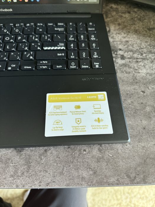 Asus vivobook 8/256gb ideal