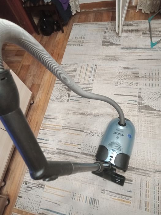 Продам пылесос samsung