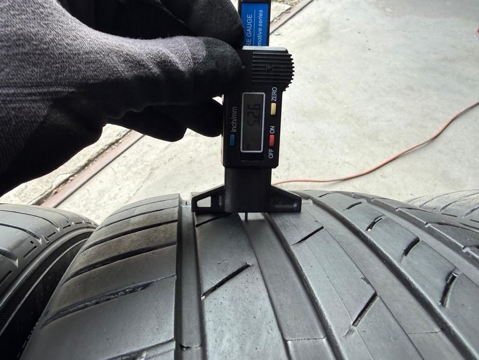 Anvelope vara 245.40.ZR20’ Kumho