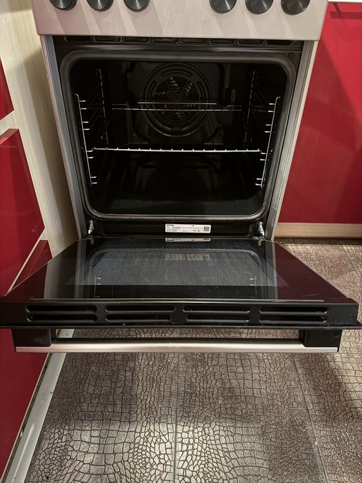 Готварска печка Gorenje (стъклокерамика, GEC5A61SG)