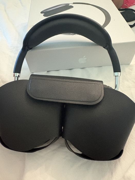 Airpods Max Apple