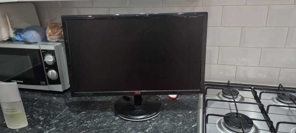 Монитор 27 инча, идеален за офис работа  1080p 60hz