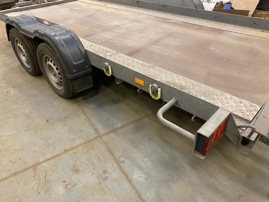 Schimb platforma cu auto