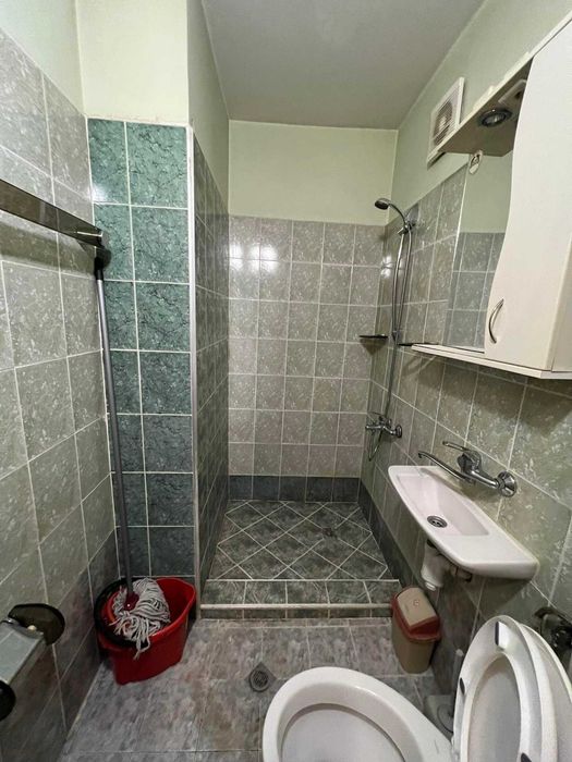 Дава се под наем Двустаен апартамент в София, Център - 50 кв.м за 480 € - Снимка #2