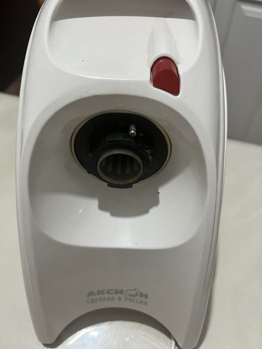 Продам электрическая мясорубка