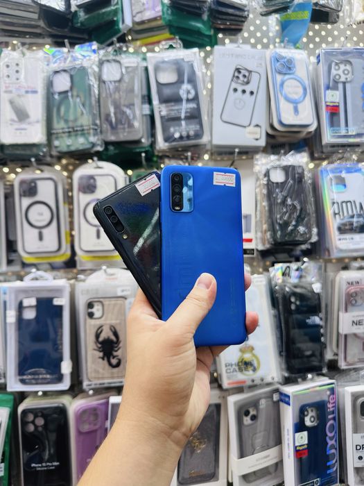 Продам телефоны