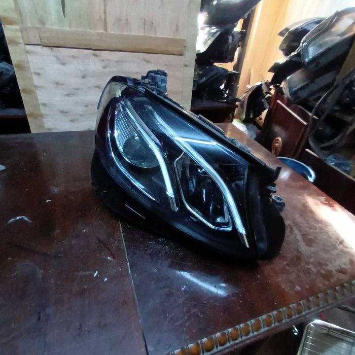 Far Dreapta Mercedes Eclass w213 led A2139066601kz