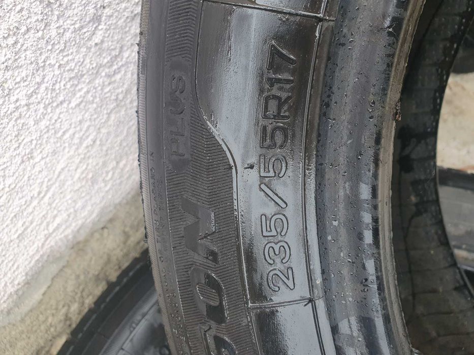 Зимни гуму 235 55 17