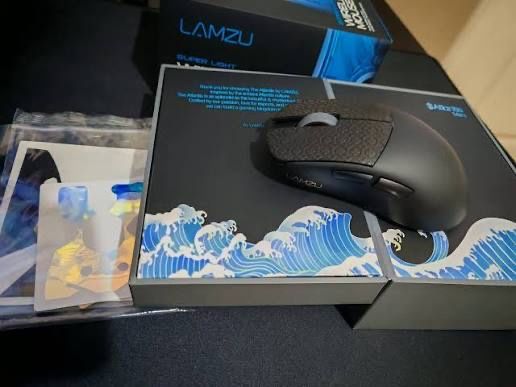 Lamzu Atlantis Mini