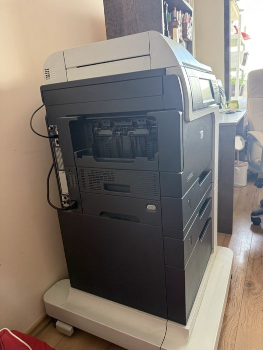 Принтер HP LaserJet M4555 MFP