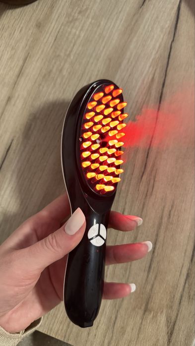 Perie 3 in 1 , pieptene masaj