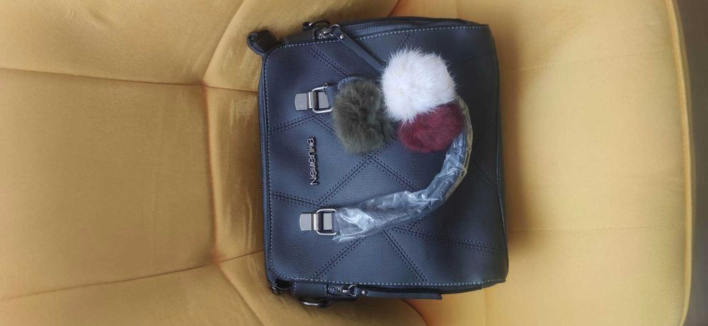 Чисто нова неизползвана маркова модна дамска чанта Nevenka