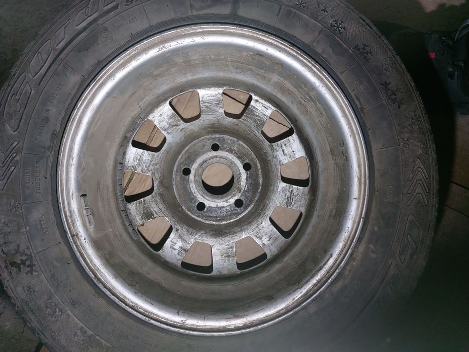 Продам диск 1 шт на ауди 100 с4