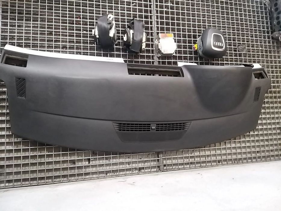 Kit plansa bord audi a4 b7 8e 8e1857067d 8e0959655g 8e0880201dh
