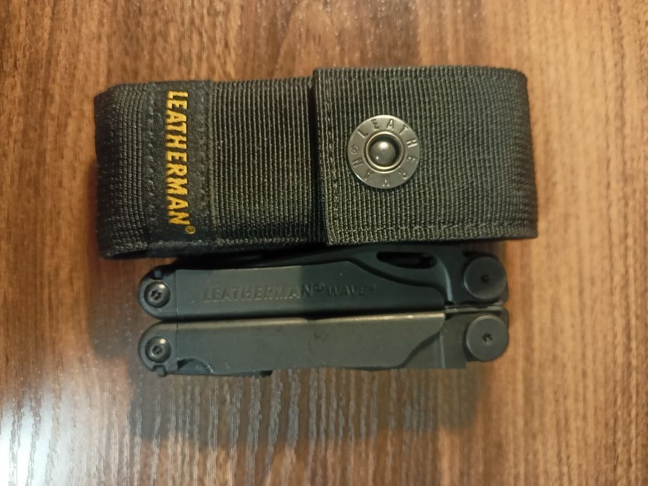 Мультитул Leatherman Wave+ black, чехол.