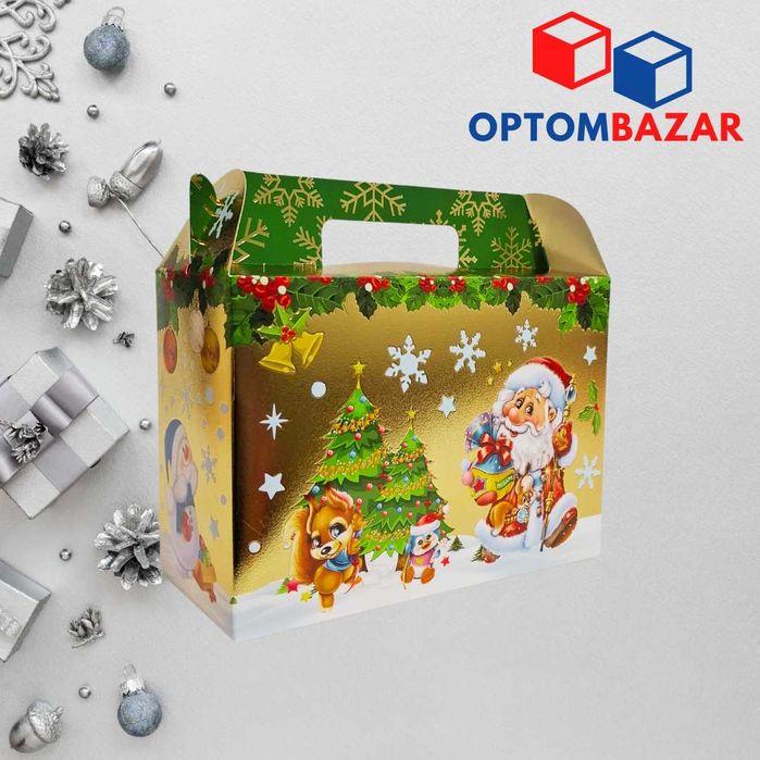 Qorbobo va bolalar, bayramona bezaklar tasvirlangan sovg'a qutisi.