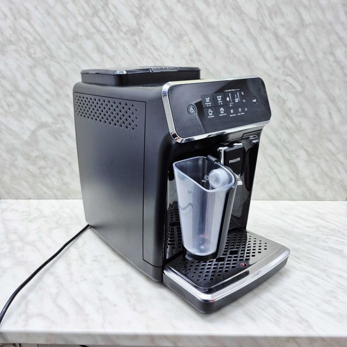 Espressor automat PHILIPS Seria 2200 LatteGo EP2230/10, 1.8l, 15 bar, negru