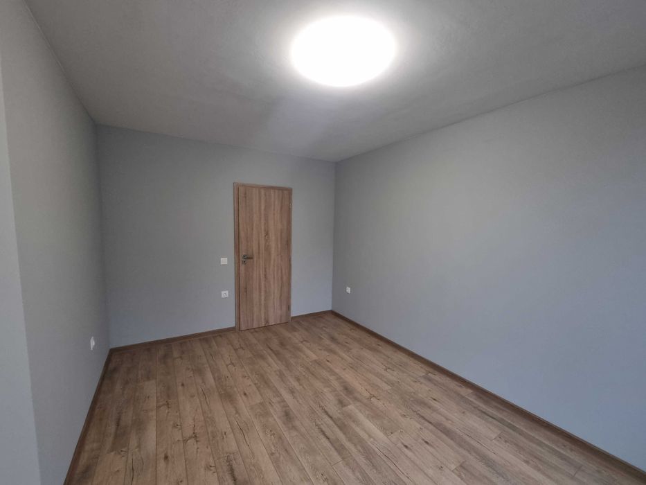 Тристаен апартамент за продажба в широк център на гр. Благоевград