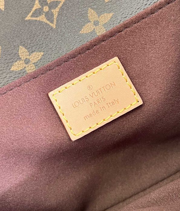 Geanta LV Louis Vuitton Metis East West 21 cm, tip Premium