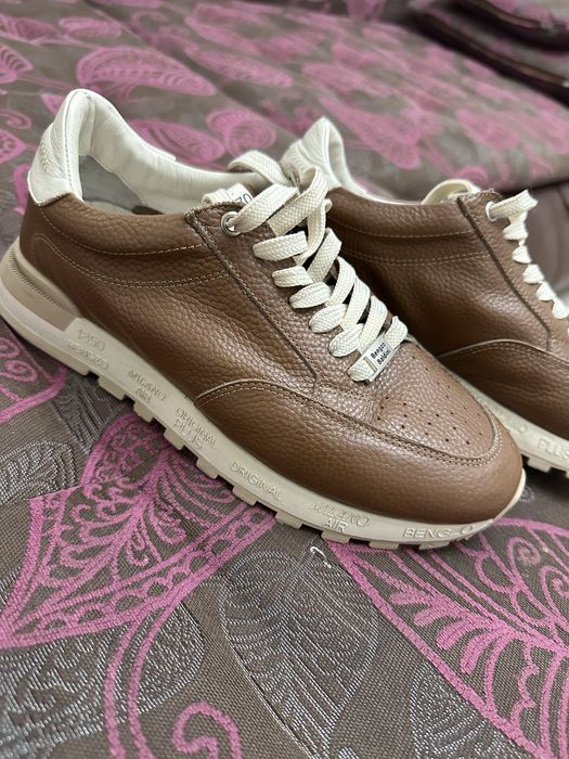 Продам кожанные кросовки в идеальном состоянии