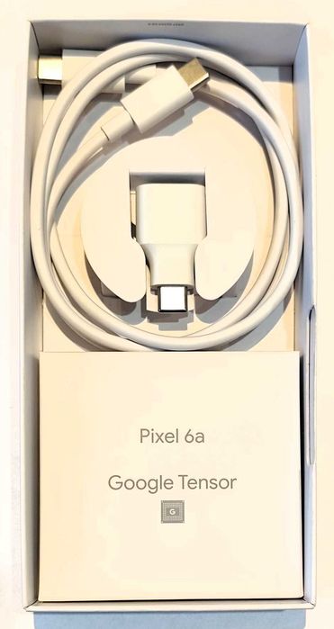 Комплект Google Pixel 6a и Pixel Watch 2 като нови