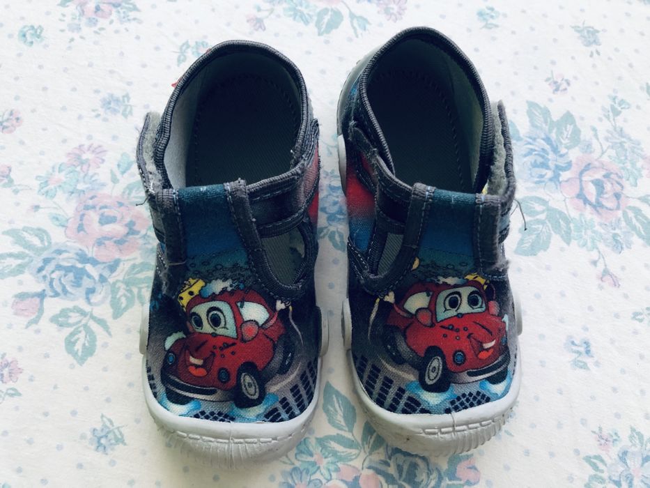 Детски обувки номер 26, 25, 24,23 и 22