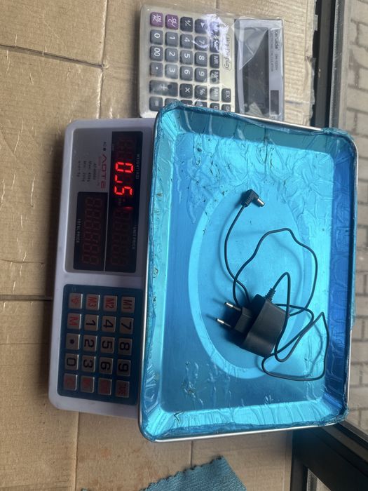 Тараз бен колькулятор