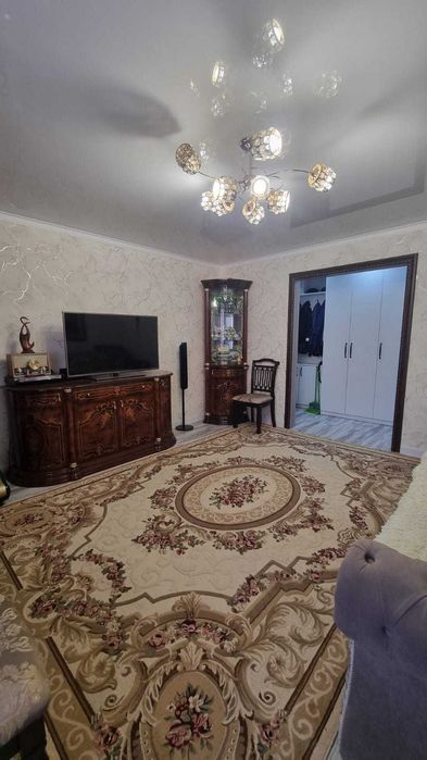 Продам 3-комн.кв., Жас Оркен, 2/9, кирпич