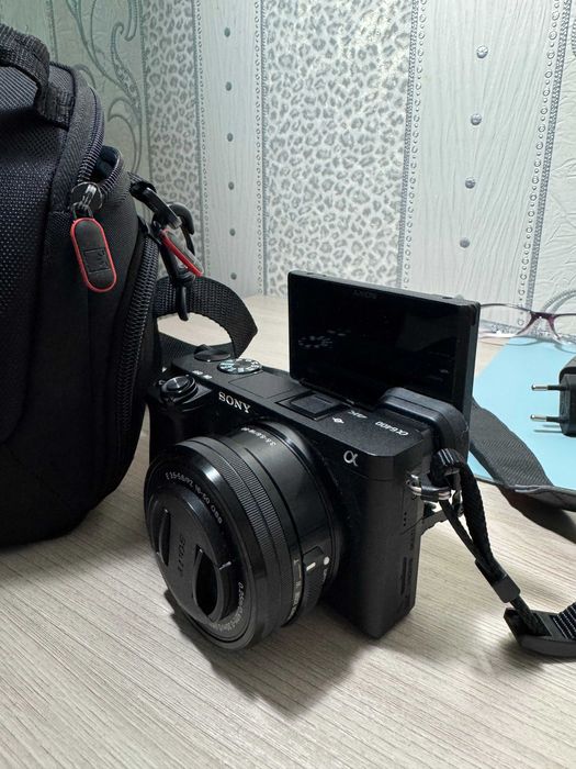 Камера Sony a6400