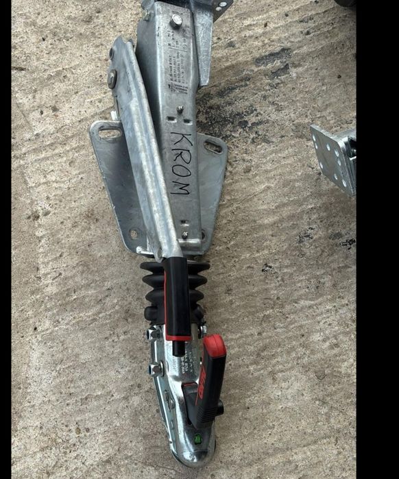 Service reparatii platforme remorci auto frane saboti,lampi led