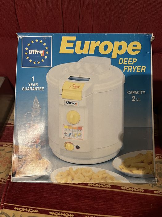 Фритюрник с два литра масло