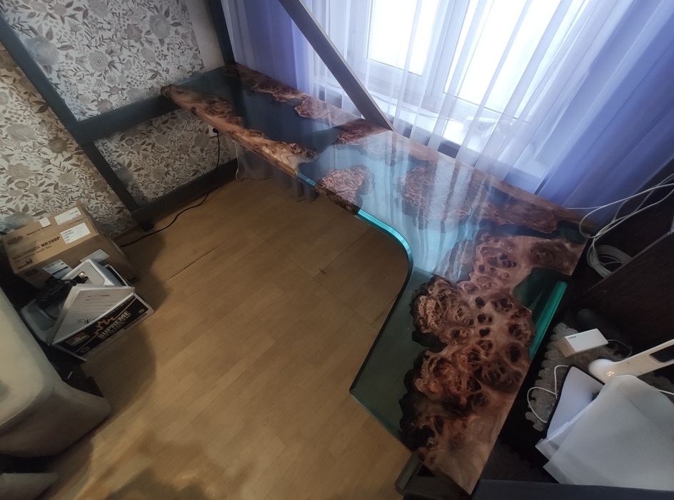 Столешница из эпоксидной смолы