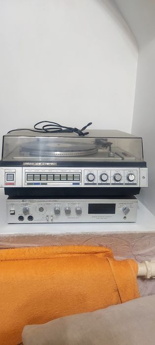 Продам с 90 с усилителем радиотехника У-101