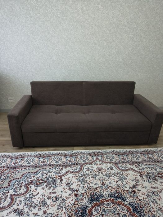 Продам диван ,тахта
